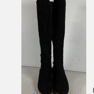 Free People Suede Boots w/Back Zipper and Low Heel   Black Size 41